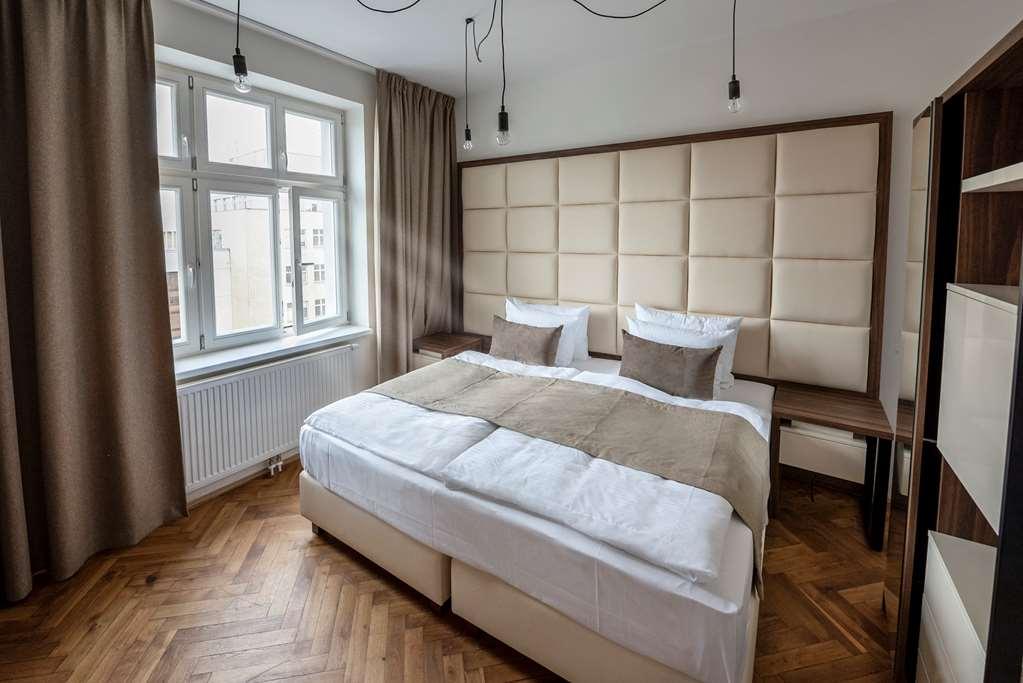 Letna Garden Suites — Photos 2
